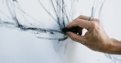 Te Wāhi Toi - Charcoal Drawing Workshop with Tori Beeche