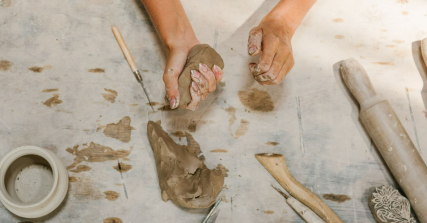 Te Wāhi Toi - Coiled, Carved Candlesticks: A Clay Workshop with Martha Matthews