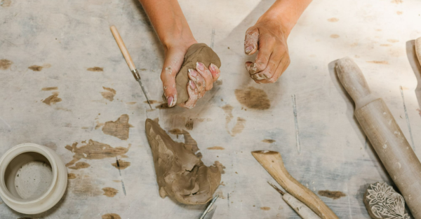 Te Wāhi Toi - Coiled, Carved Candlesticks: A Clay Workshop with Martha Matthews
